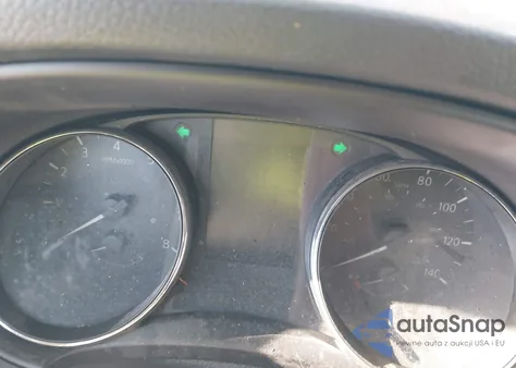 2019 Nissan Rogue S z USA, uszkodzony, nr VIN 5N1AT2MT0KC797990